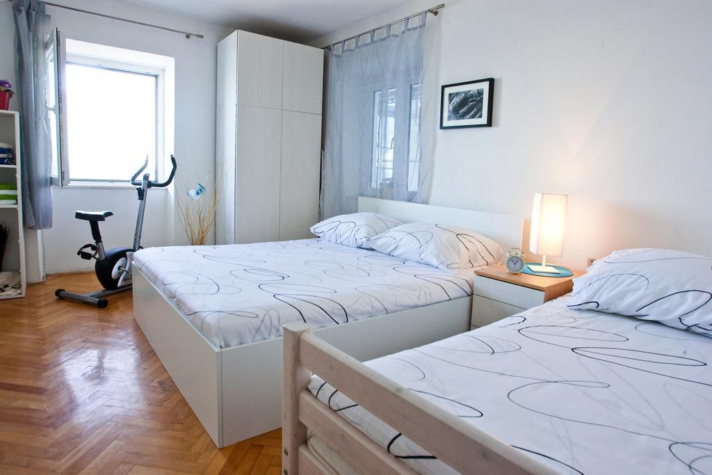 Banjo Polo Apartment *
