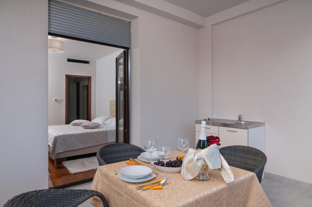 Gasthuis Luxury Near The Beach2