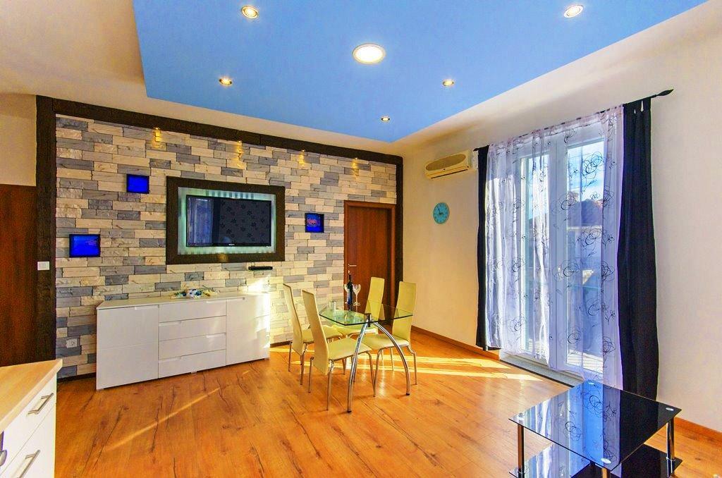 Apartment Violet Sea Breeze Split