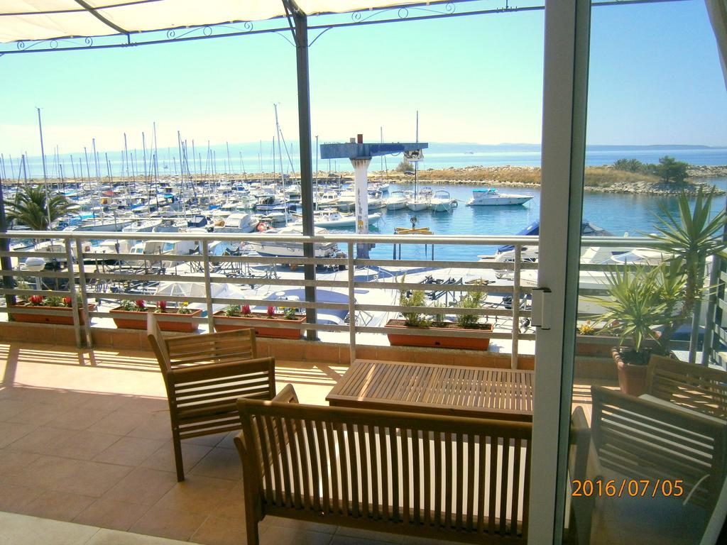 Marina Bay Zenta Luxury 4* Guest house