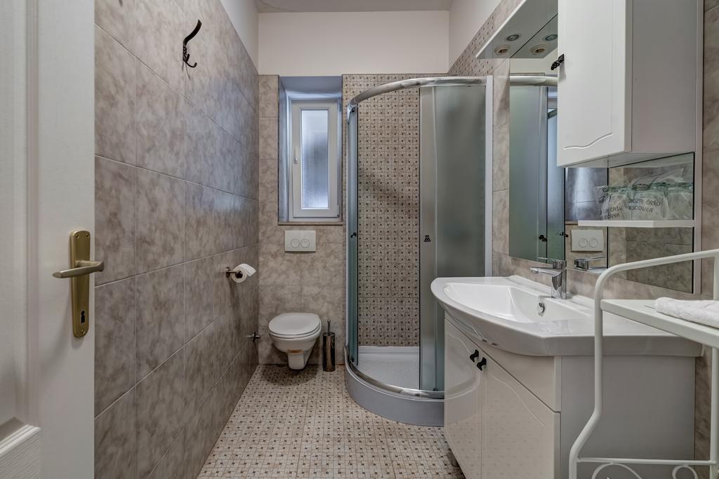 Temple Luxury & Guest house Split