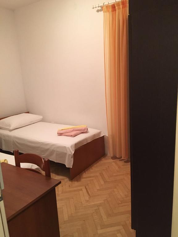 Apartment Lucia *