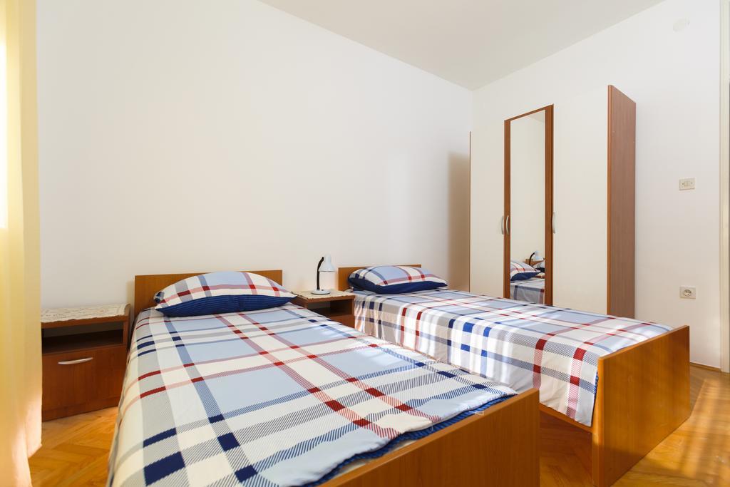 Lucia Apartment *