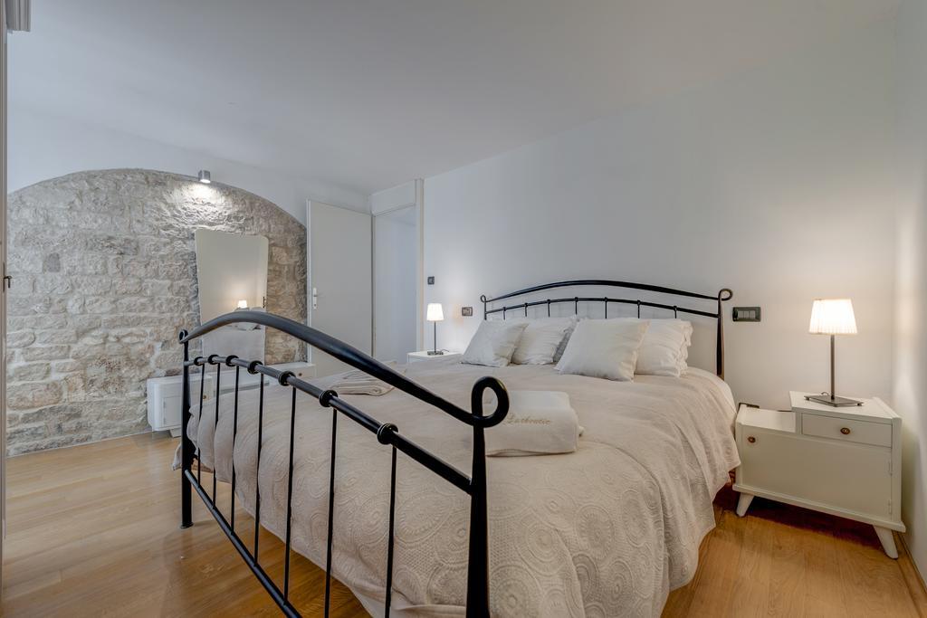 Temple Luxury & Guest house