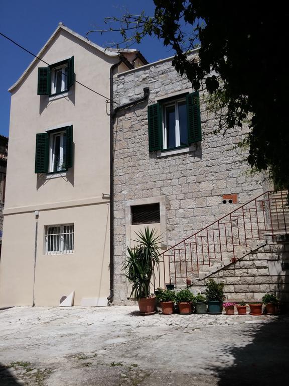 Apartman Sv Petar Stari U Centru Splita Apartment Split