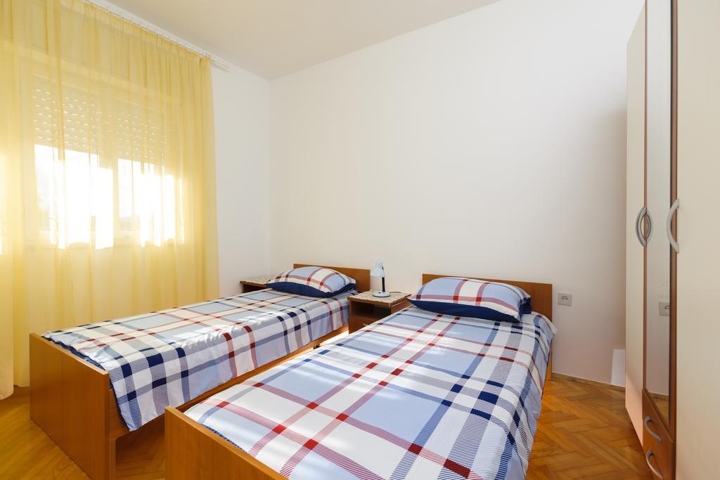 Lucia Apartment *