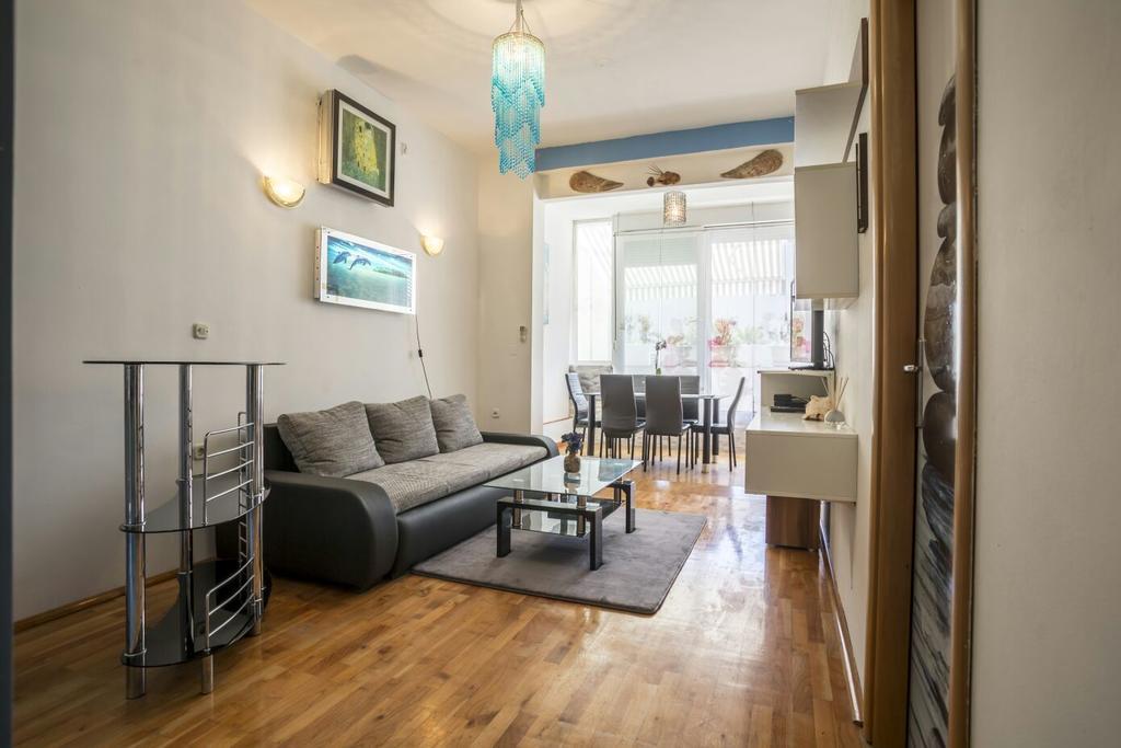 Delfin Apartman *