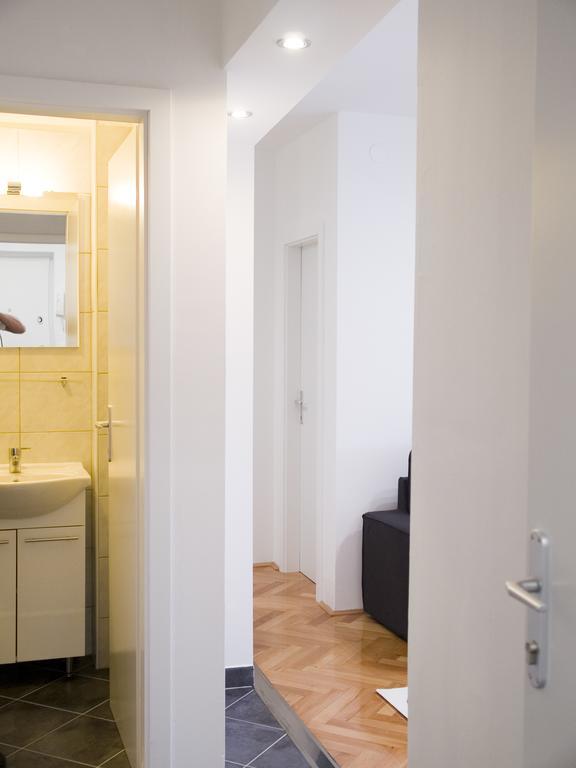 Apartment Zvone