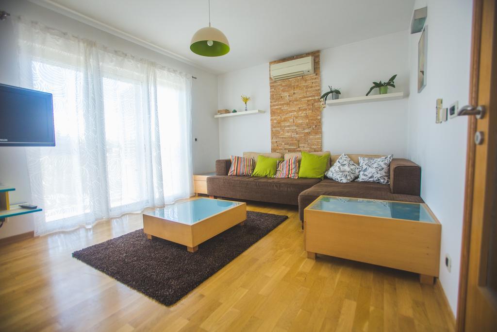 Apartments Mec & Tik
