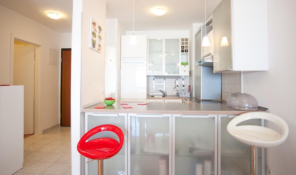 Luxury Front With Seaside View And Free Parking Appartement *