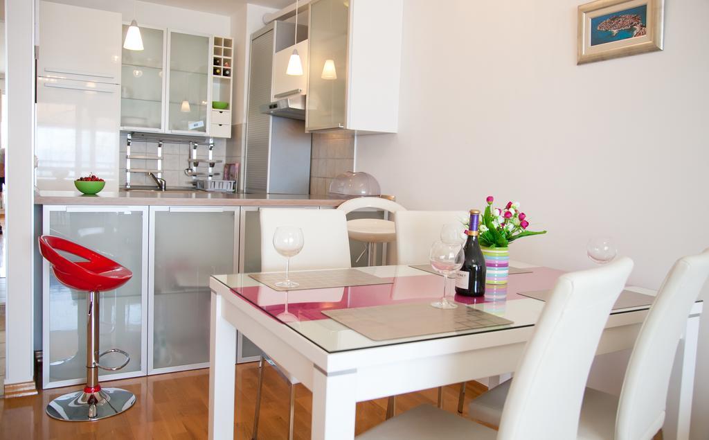 Luxury Front With Seaside View And Free Parking Split