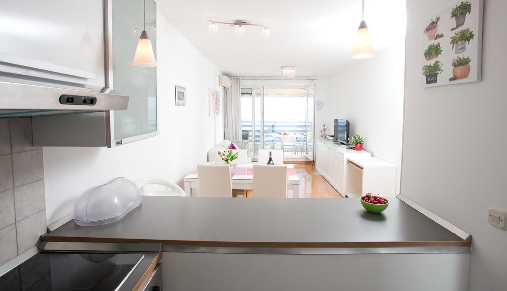 Appartement Luxury Front With Seaside View And Free Parking