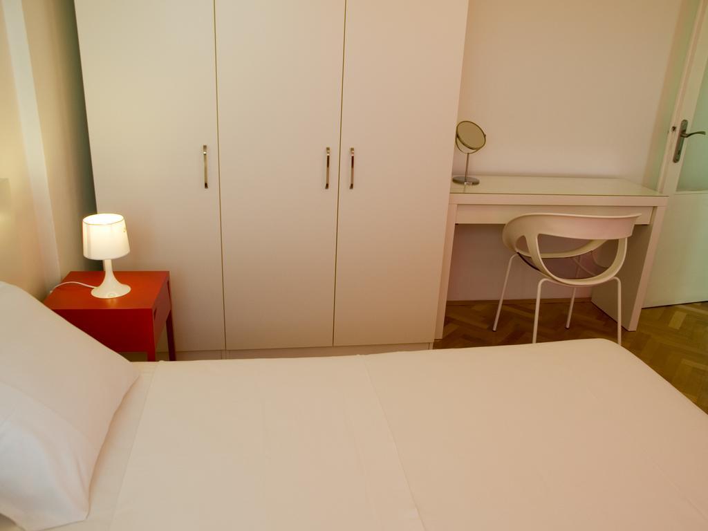 Zvone Apartment