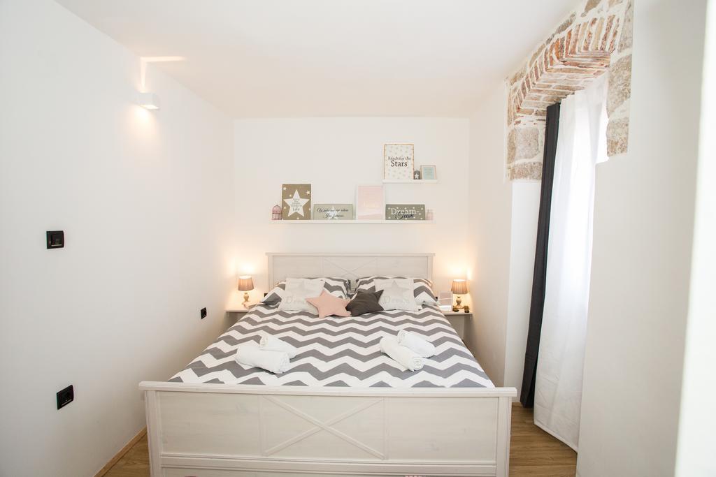 Vertigo Apartment