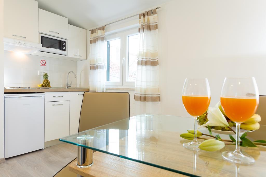 Apartments & Room Rollex 4* Split