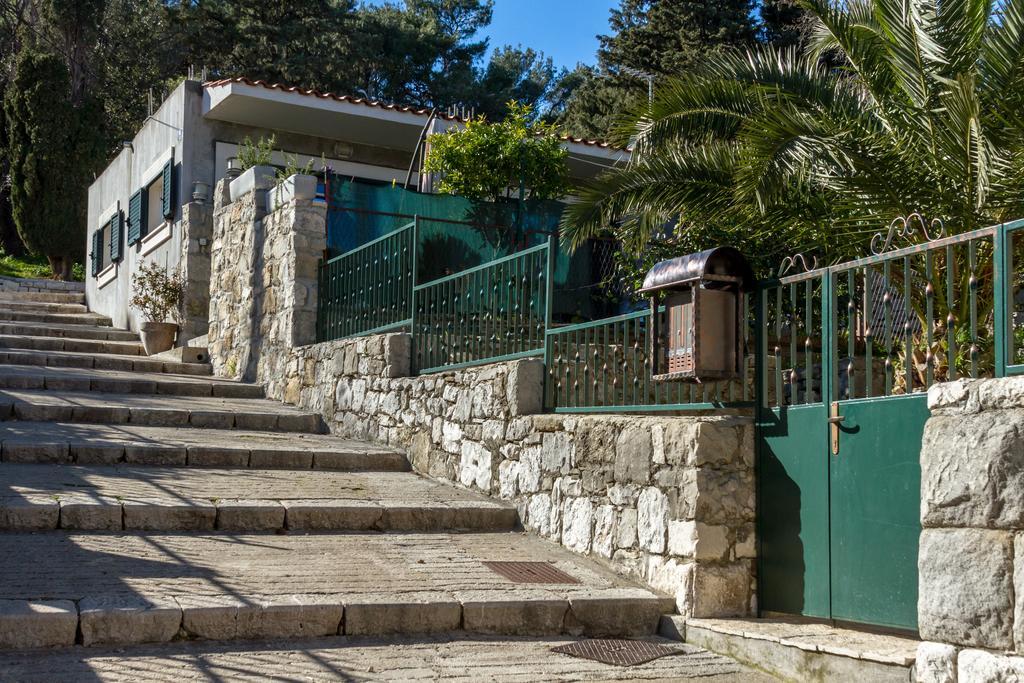 Apartment Romansa *