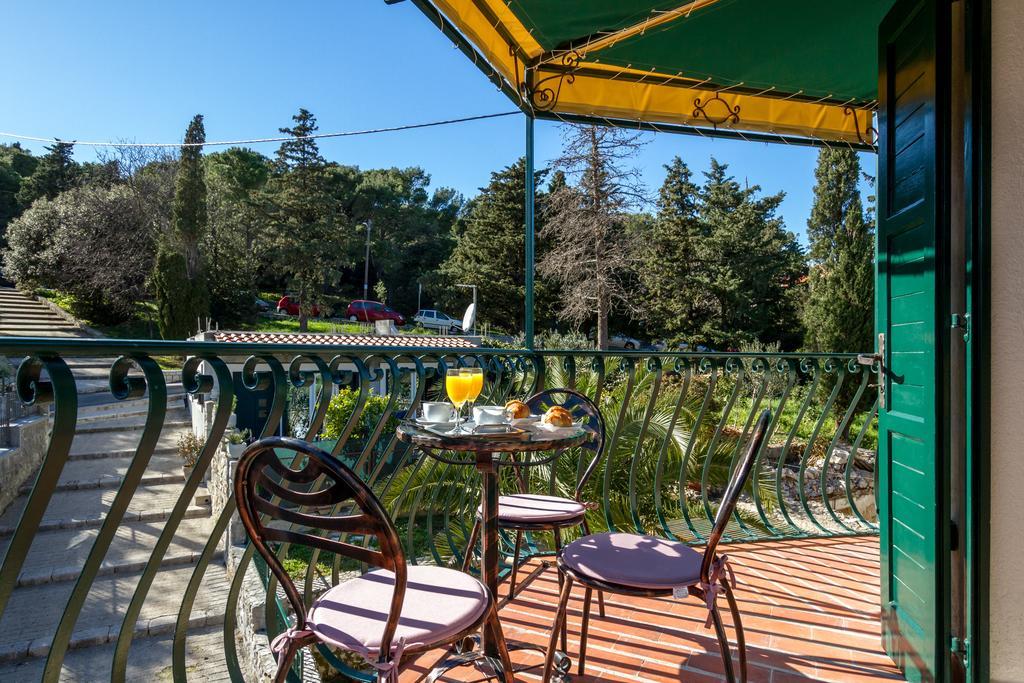 Romansa Apartamento *