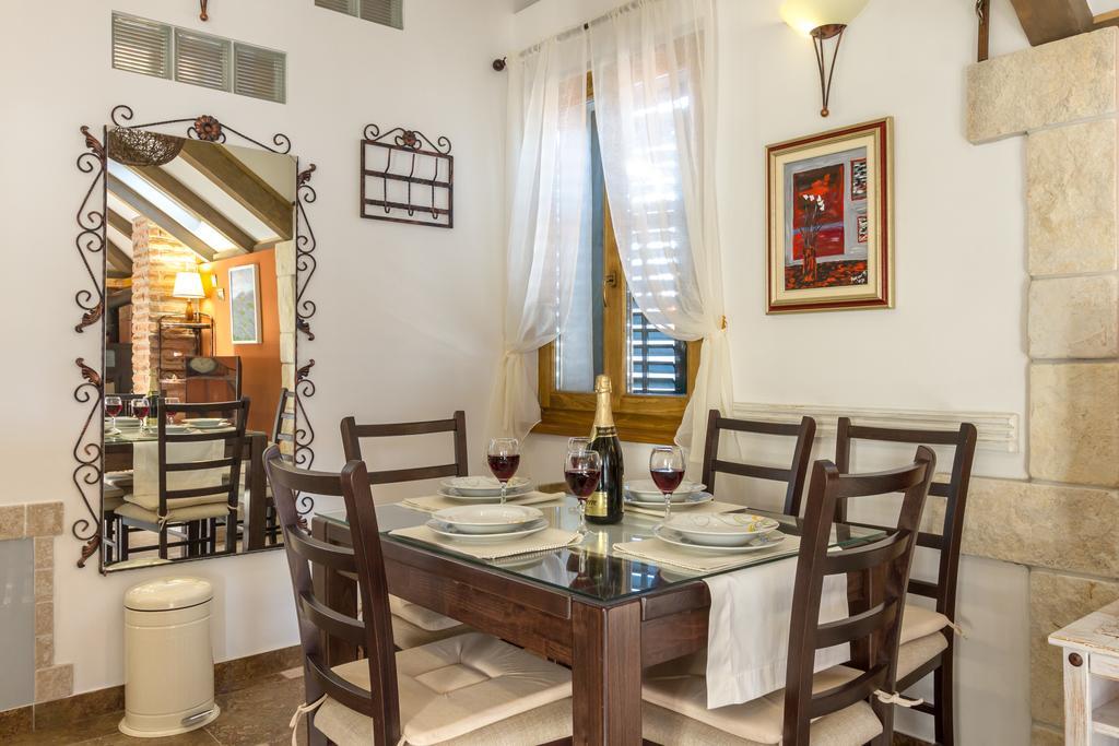 Romansa Apartment Split