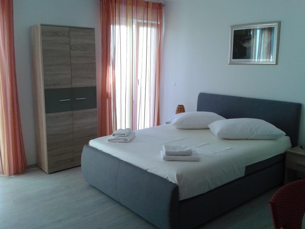 Apartment Apartmani Marin *