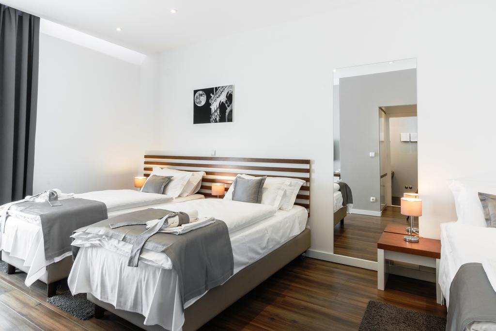 Prima Luxury