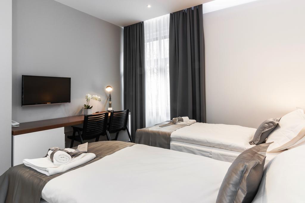 Prima Luxury Acomodação com café da manhã  4*