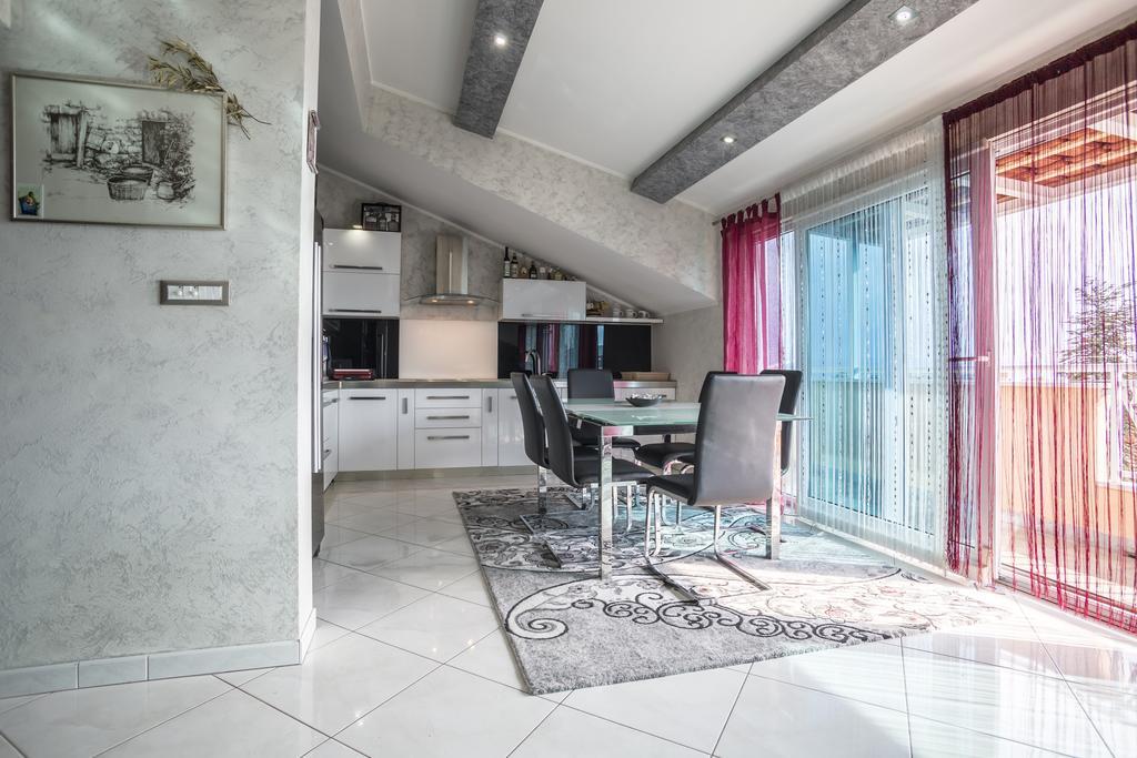 Apartment Alduk *