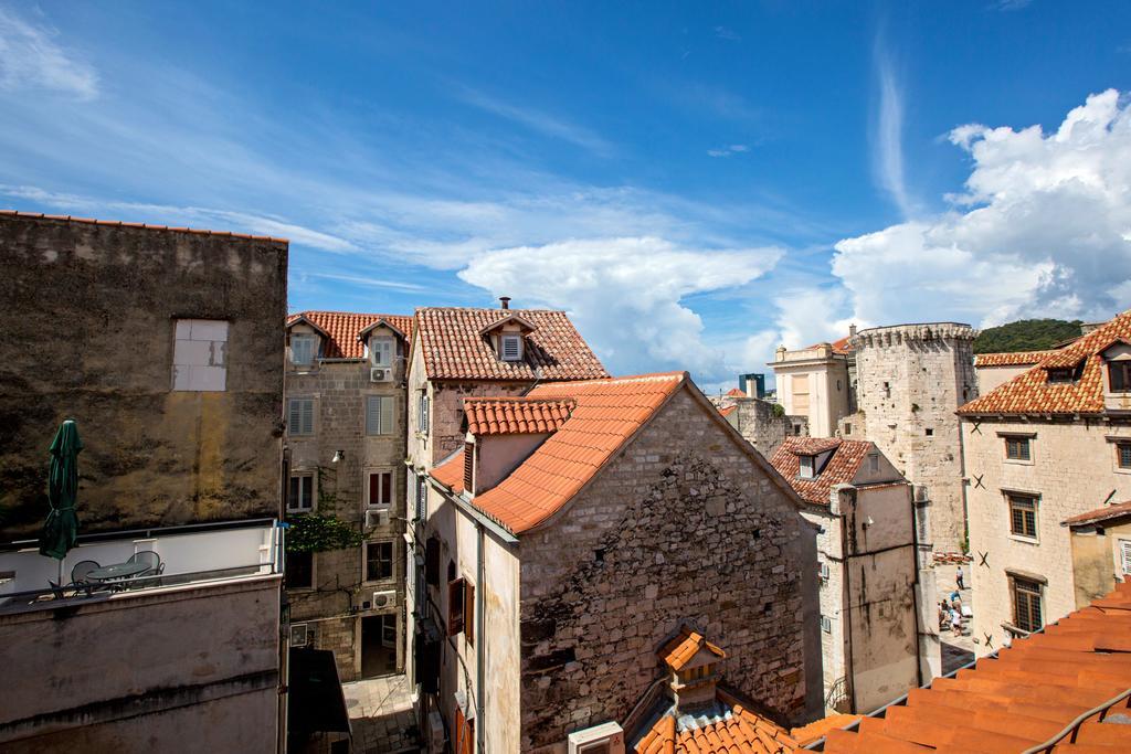 White Stone - Diocletian Palace Split