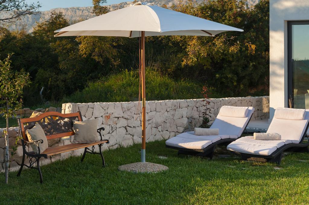Luxury Luminosa Villa