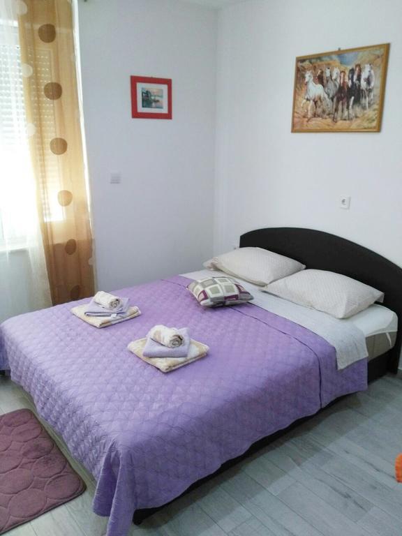 Europe Apartment *