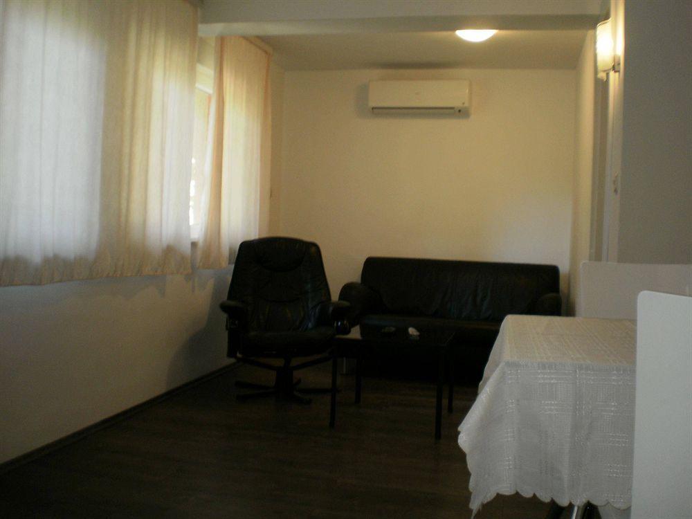 Mare Apartment Split