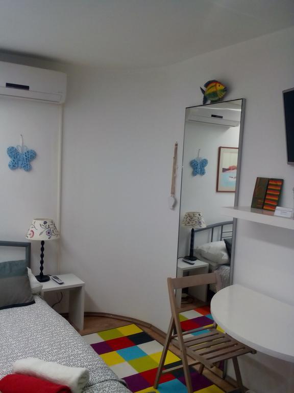 Optimist Apartment