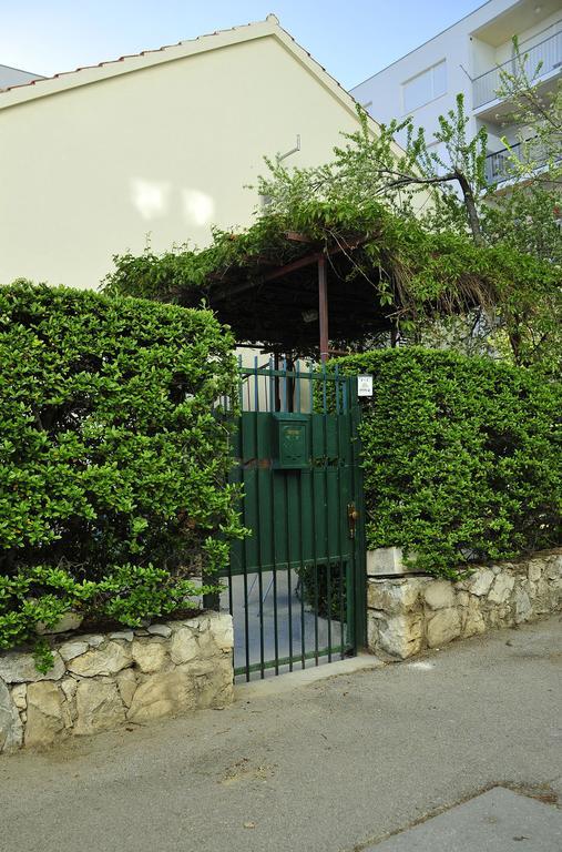 Apartment Green Garden *