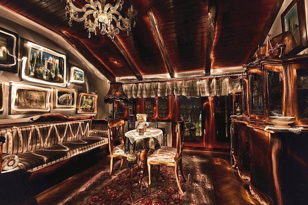 Royal Antique Apartment Apartment Split