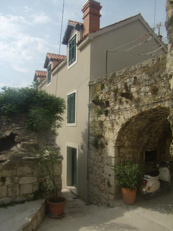 Lavender Apartment Split