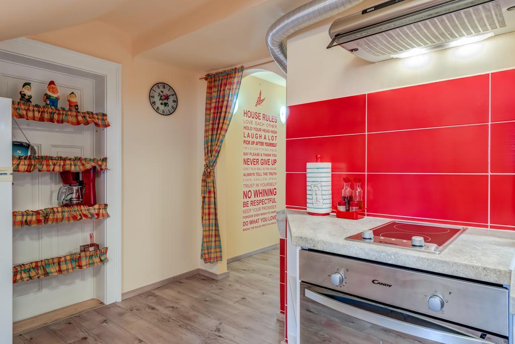 Bacvice With Free Parking Apartment