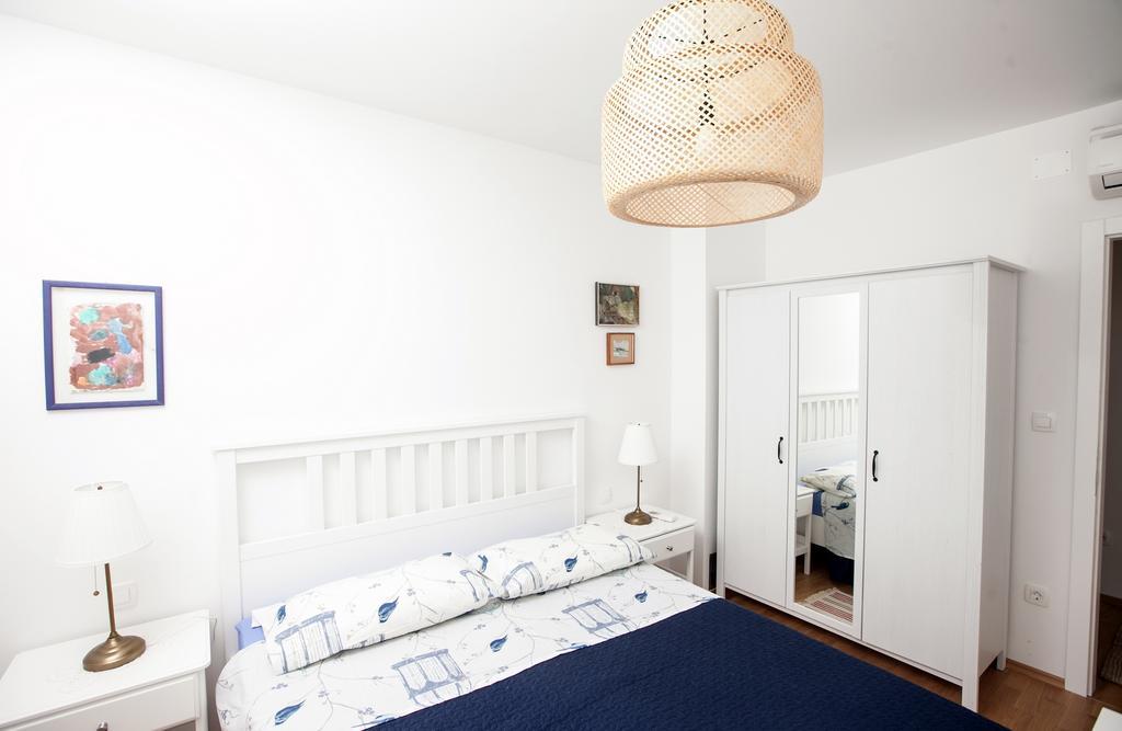 Leon Apartment