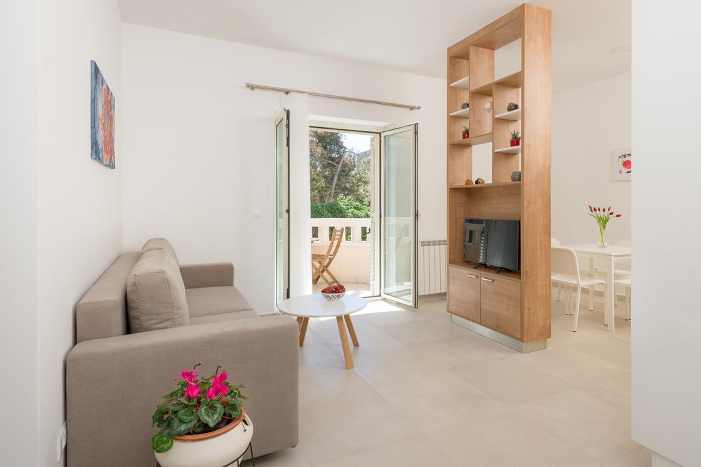 Urban Chic Luxe Apartments Near Beach Bacvice & Centre *