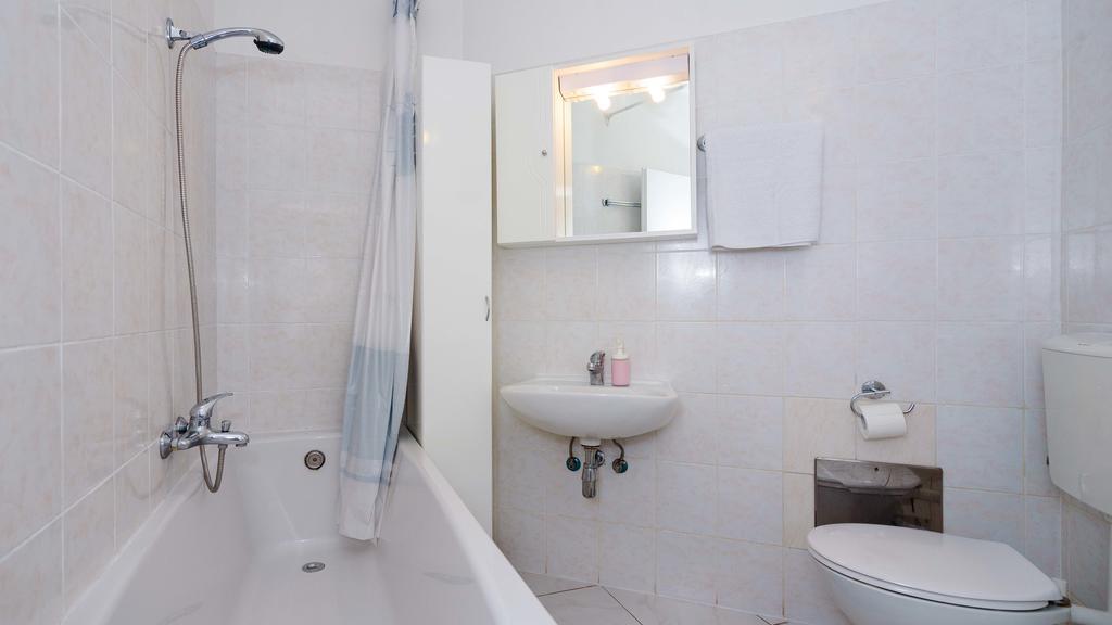 Luana Apartment Split