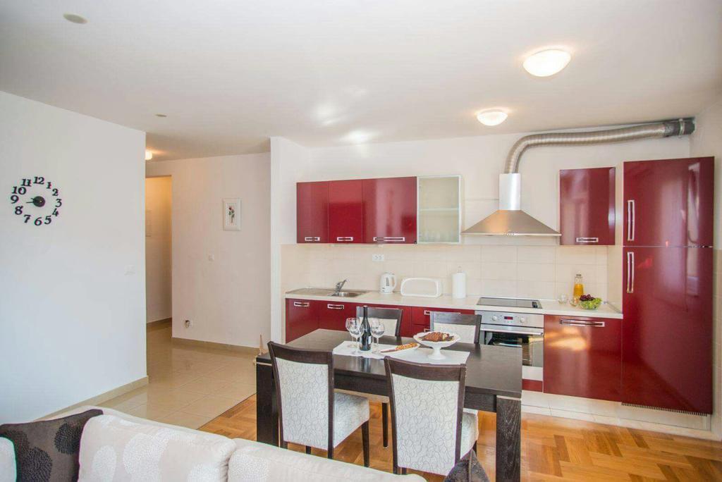 Apartman Antonio On The Beach Split