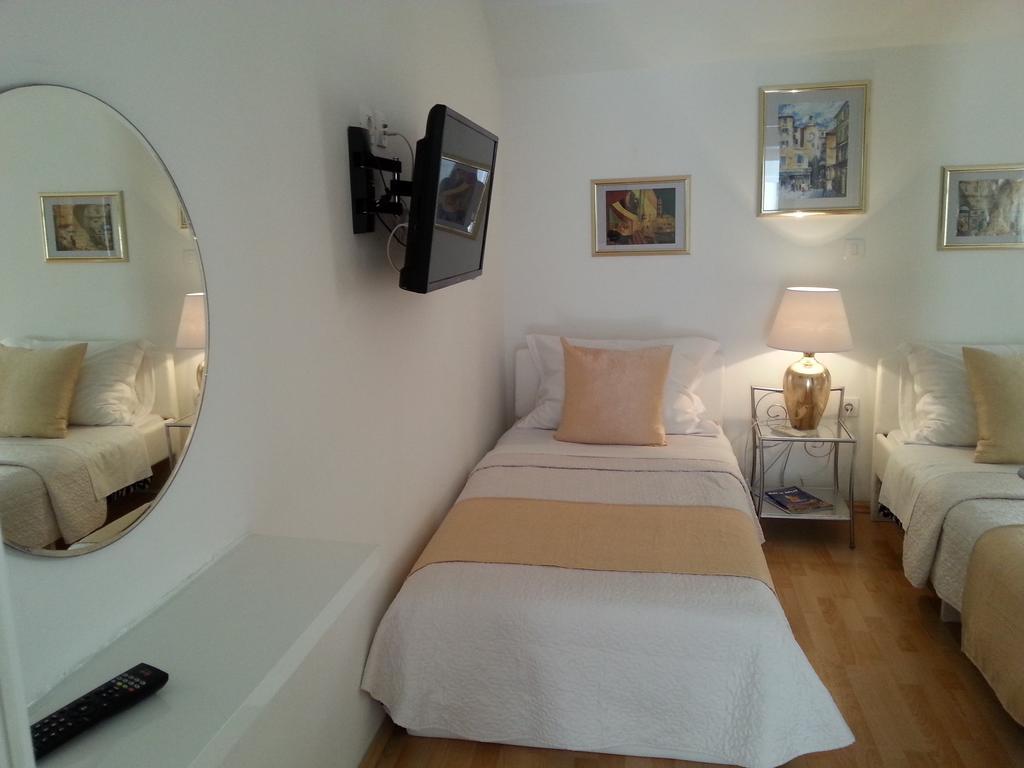 Private In Diocletians Palace Apartamento Split