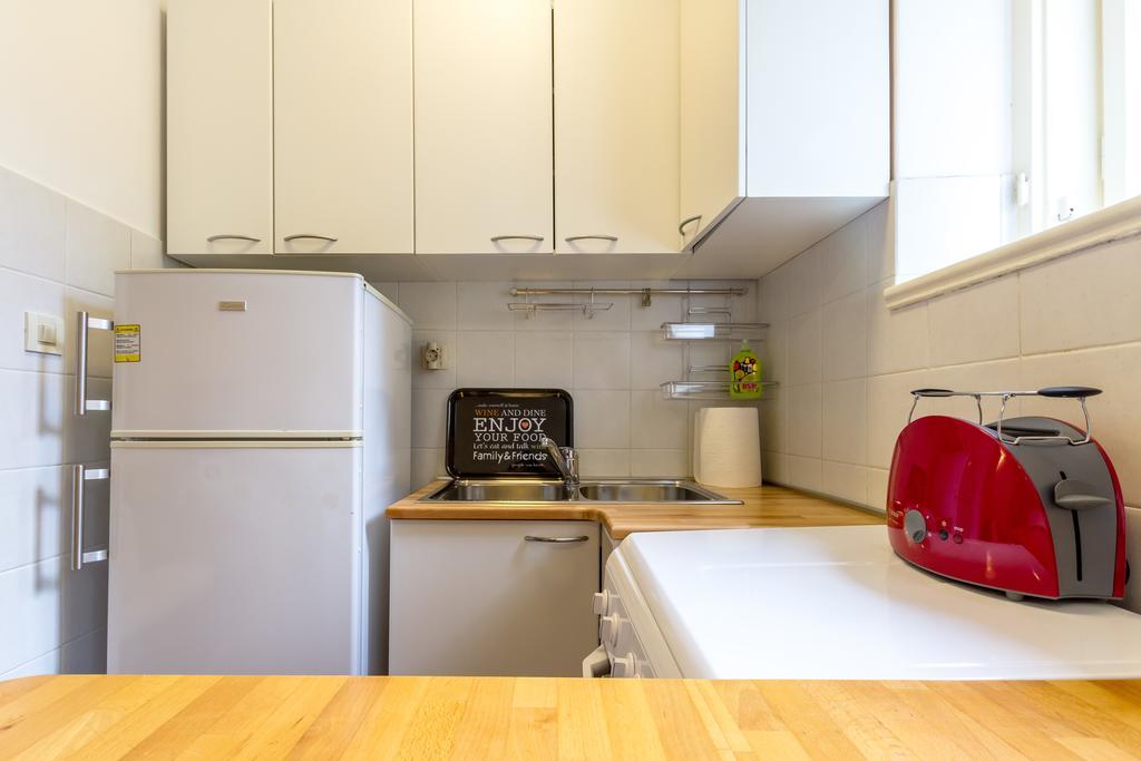 Of Solitude Apartment