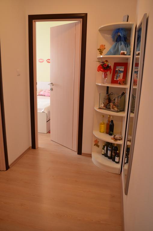 Boras Apartment Split