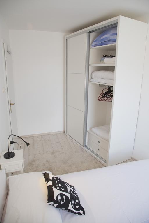 Apartment Pina *