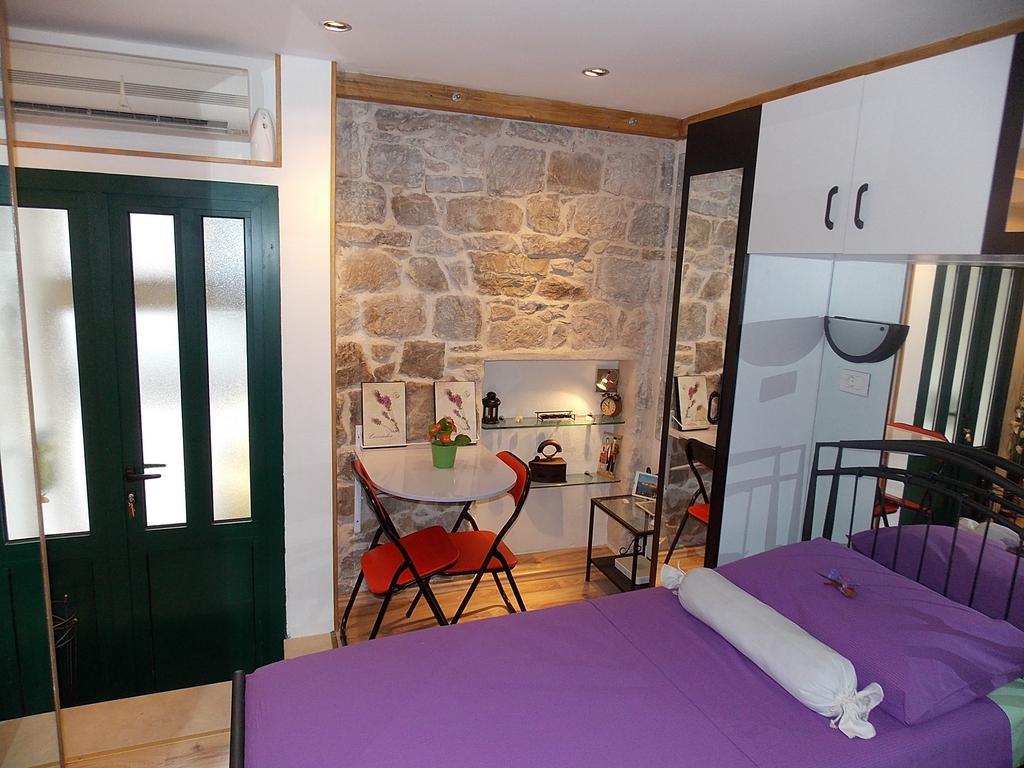 Studio Venera