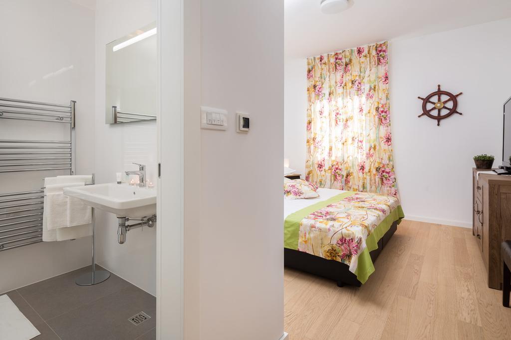 Bepo Luxury Split