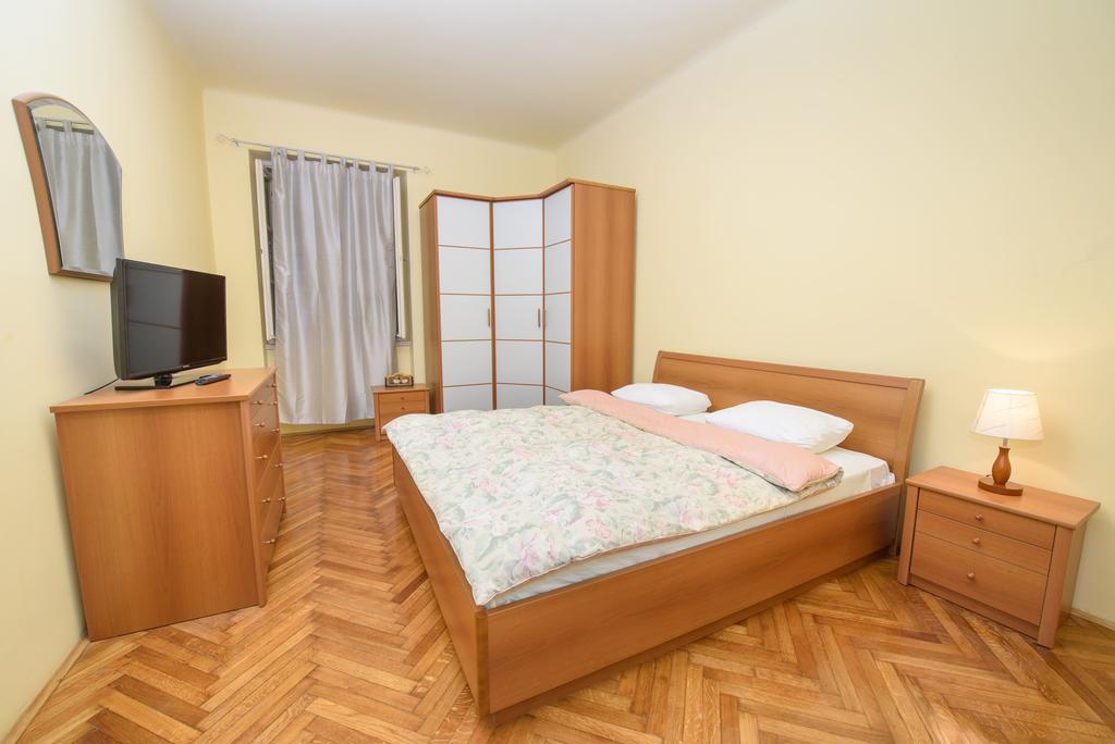 Kreso Apartment *