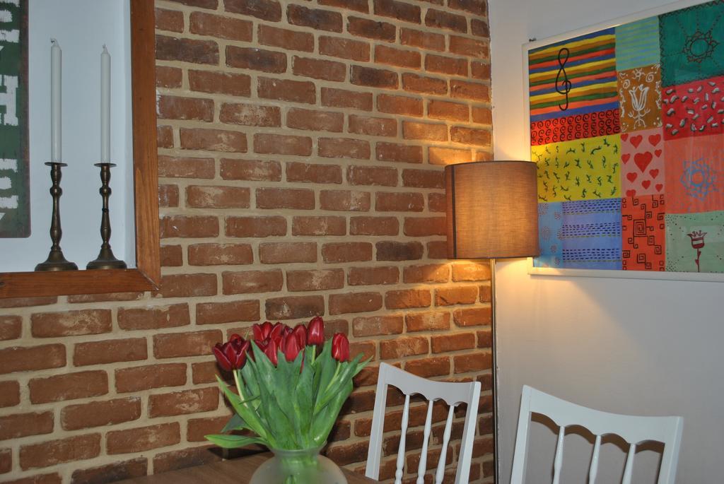 Apartment Optimist *