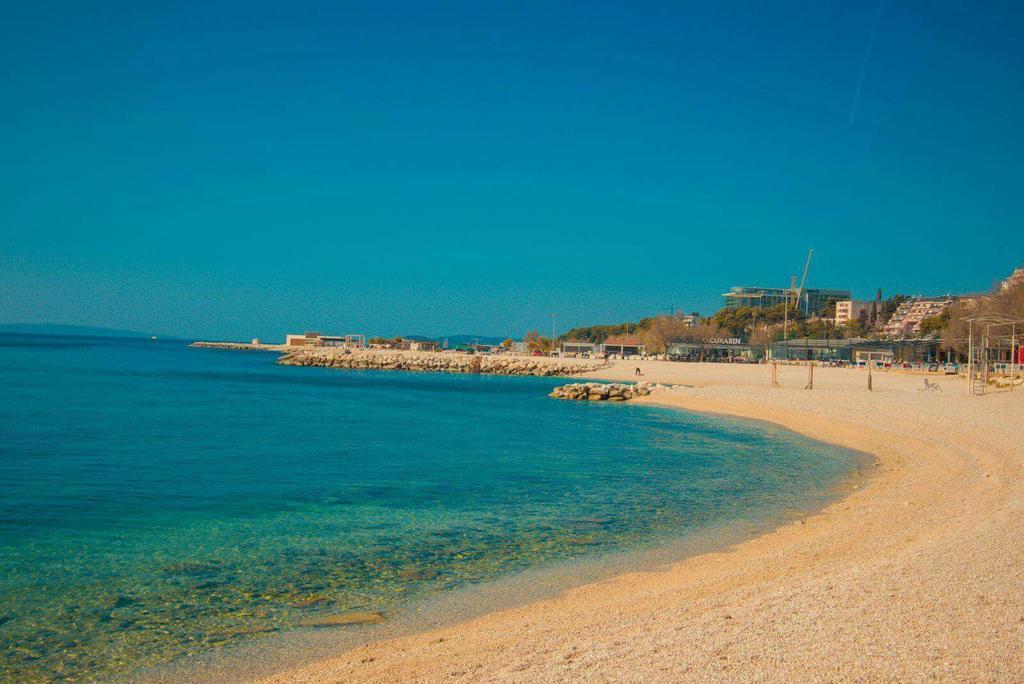 Antonio On The Beach Apartman *