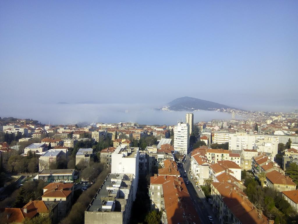 Penthouse Ema Apartment *