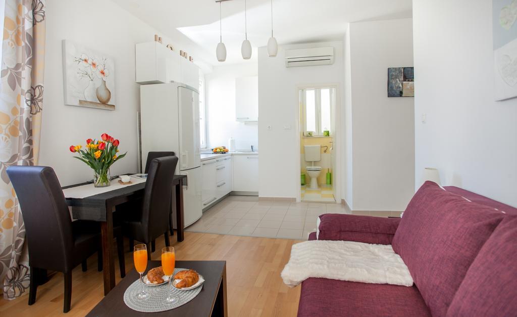 Goda Center Of Apartment *